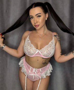 Алина, 23