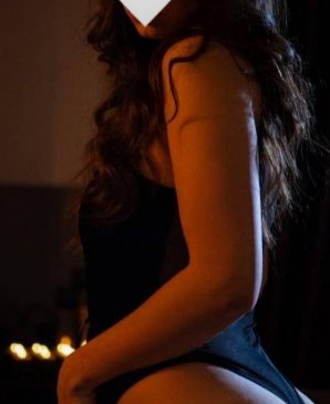 Виктория, 19