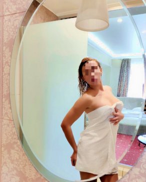 Александра, 35